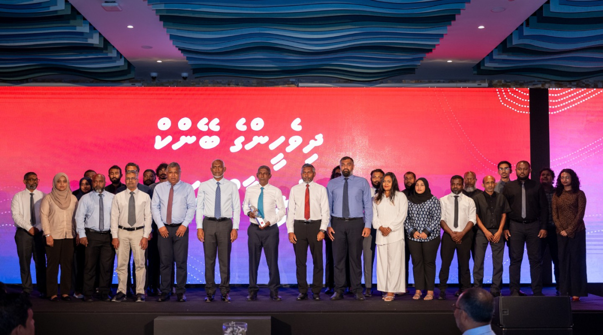 ބީއެމްއެލްއިން ހުރިހާ ރަށެއްގައި އޭޓީއެމް ބެހެއްޓުމަށްފަހު، އިގުތިސާދު ކުރިއެރުވުމަށް އިތުރު ކެމްޕޭނެއް ފަށައިފި