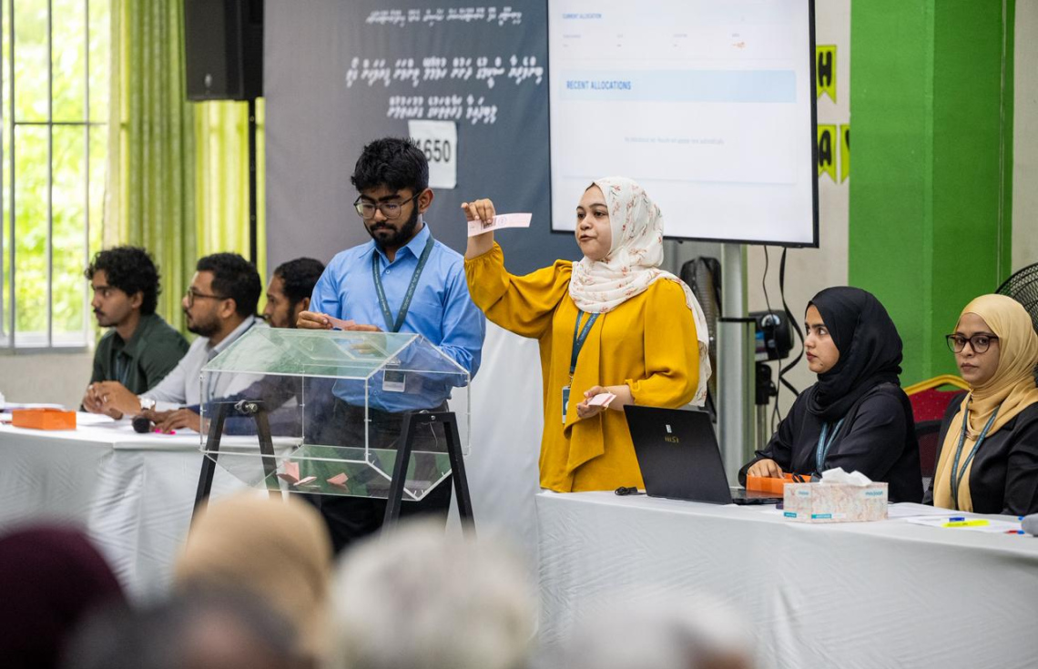 ހުޅުމާލެ ފޭސް 3 އިން ގޯތި ލިބިފައިވާ މީހުންގެ ގުރުއަތުލުން ފަށައިފި